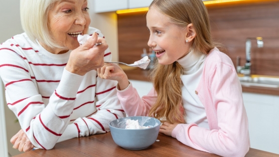 kleine afbeelding: maaltijden voor kinderen en grootouders